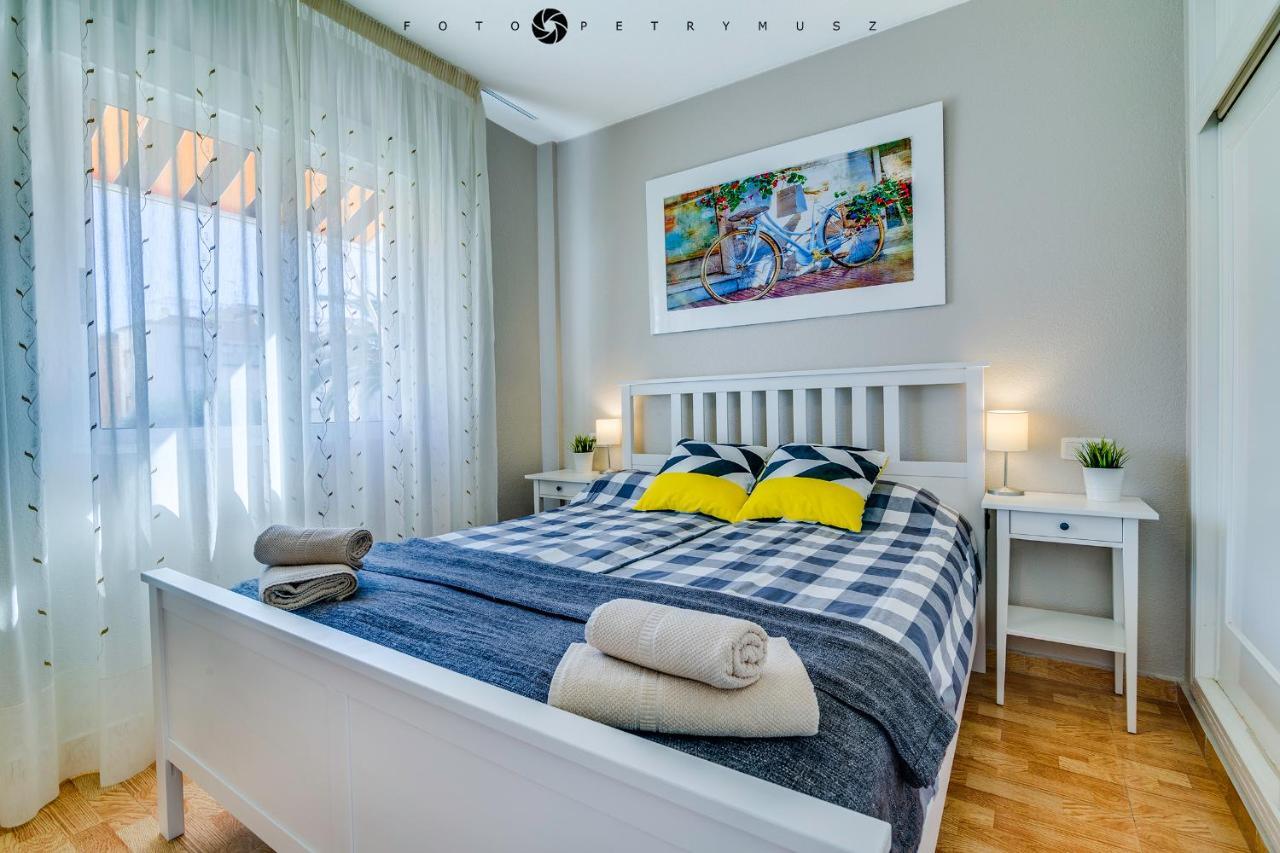 108 Apartament Fabulus Торрев'єха Екстер'єр фото